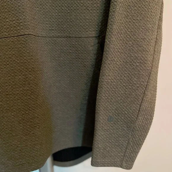 Lululemon - At Ease Hoodie - Picture 3 of 4